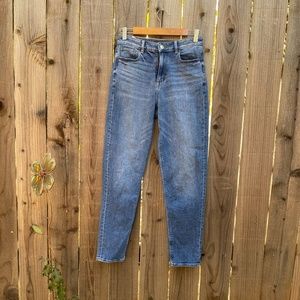 America Eagle Mom Jeans